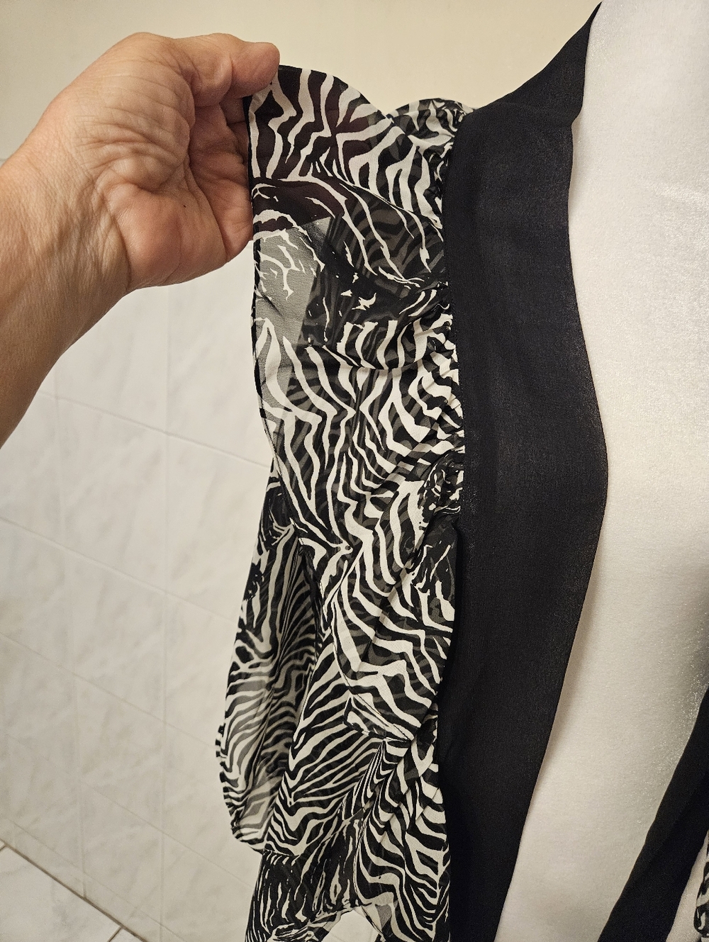 BCBGeneration - Picture 5 of 9